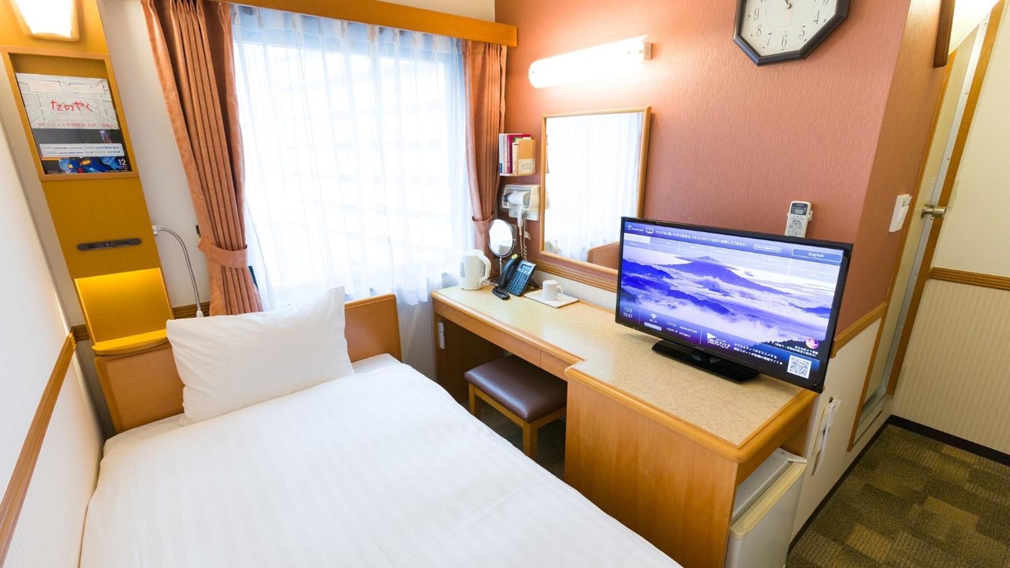 Toyoko Inn Hachinohe Ekimae Zimmer foto