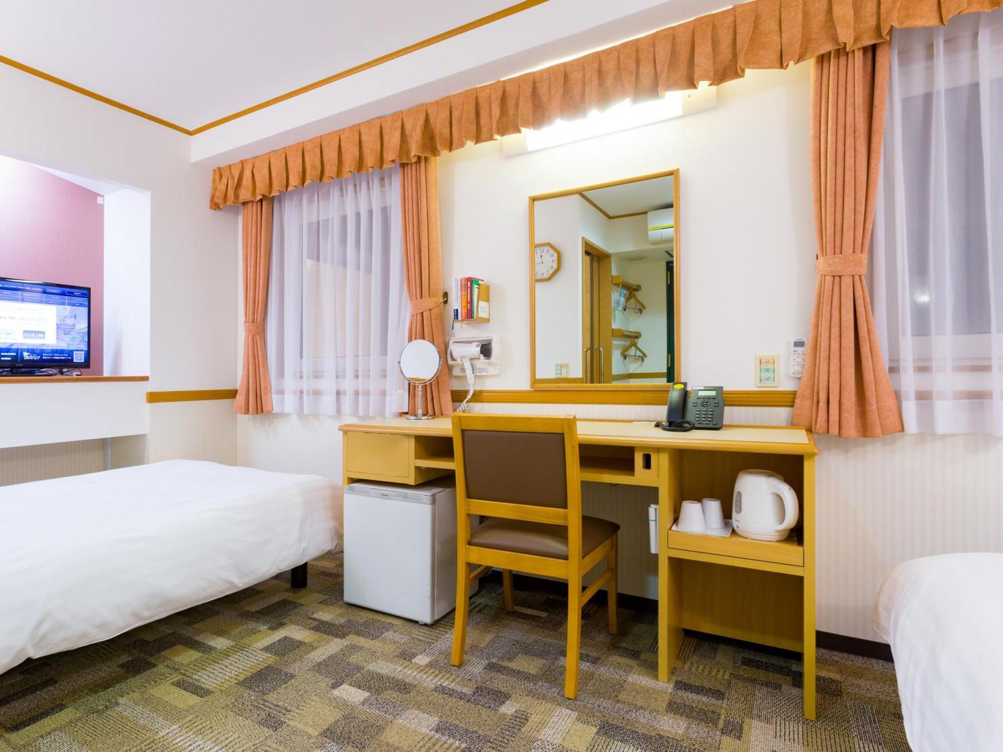 Toyoko Inn Hachinohe Ekimae Zimmer foto